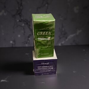 NWOT Median Green Mask Stick and Hoygi Anti-Wrinkle Skin Tightening Cream